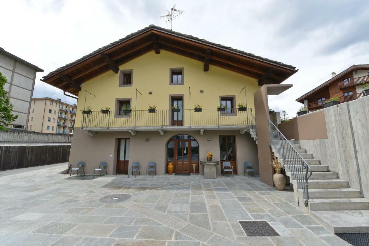 Vecchio Mulino Guest House Aosta Exteriér fotografie